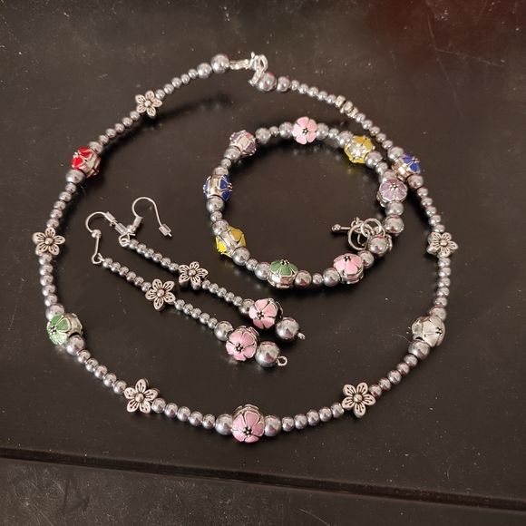 3 piece jewelry set - Picture 2 of 3